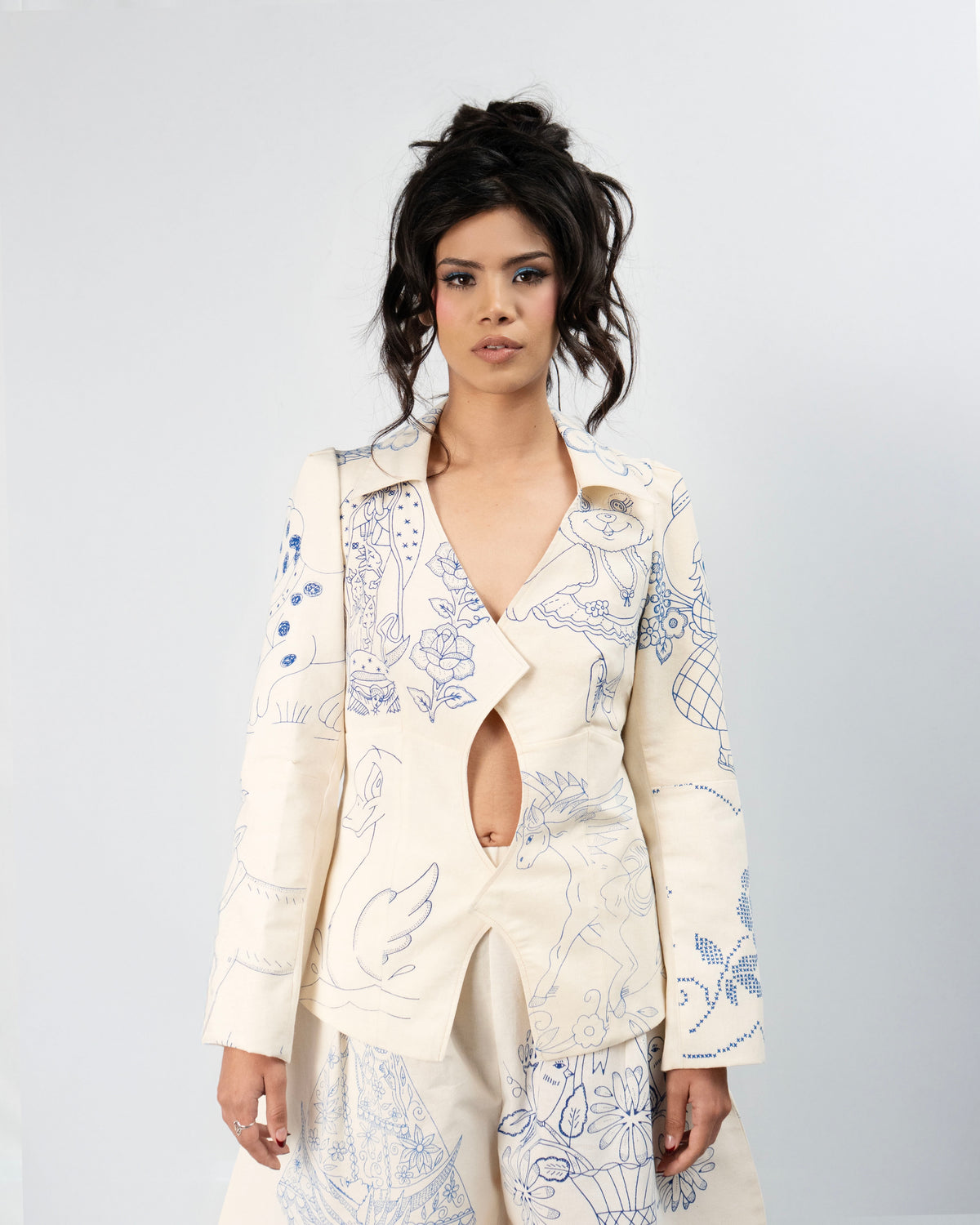 LAZO CUT-OUT BLAZER